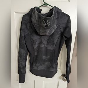 Lululemon Scuba Hoodie Size 6